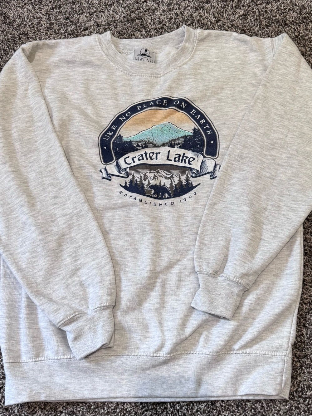 Crater Lake Graphic Light Gray Crewneck Sweatshirt